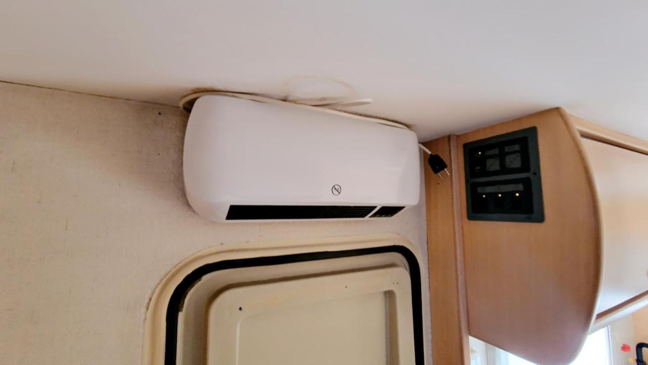 Camping-Car Vitry-le-François Eksteriør bilde